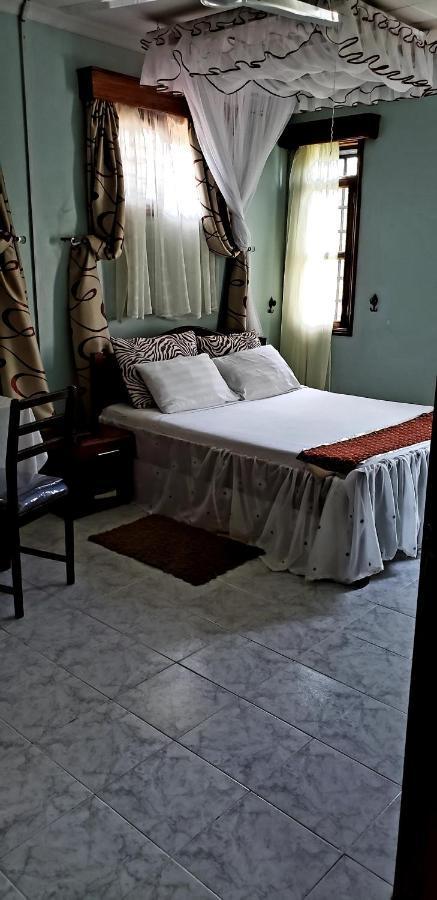 Family Nest Guesthouse Kisumu Ngoại thất bức ảnh