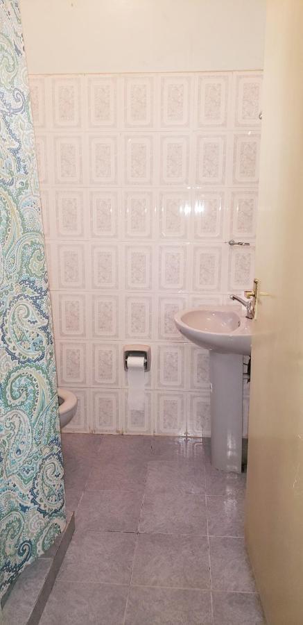 Family Nest Guesthouse Kisumu Ngoại thất bức ảnh