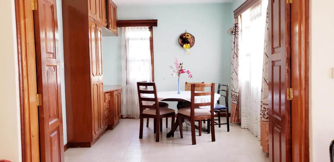 Family Nest Guesthouse Kisumu Ngoại thất bức ảnh